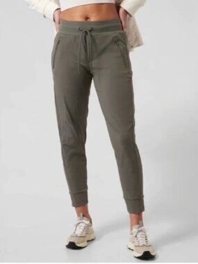 Athleta Trekkie North Jogger Pant Hiking Trail Olive size 12